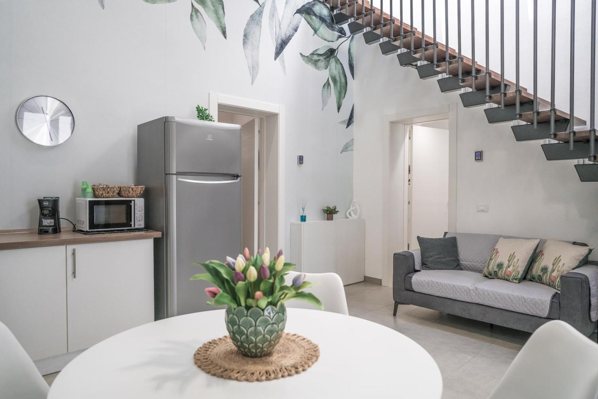 Casa Azzurra Rooms E Apartment แตร์ราซีนี ภายนอก รูปภาพ
