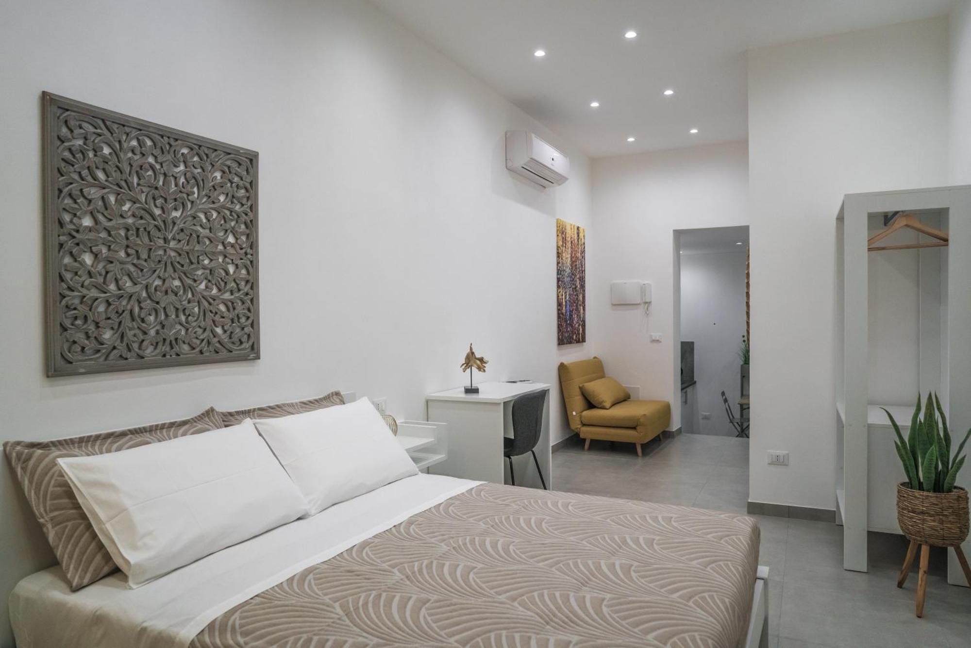 Casa Azzurra Rooms E Apartment แตร์ราซีนี ภายนอก รูปภาพ